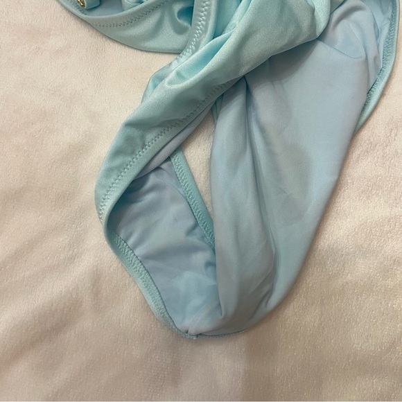 New! Victoria's Secret Sea Foam Chain Strap High-Leg Swimsuit 3703 - Picture 3 of 8